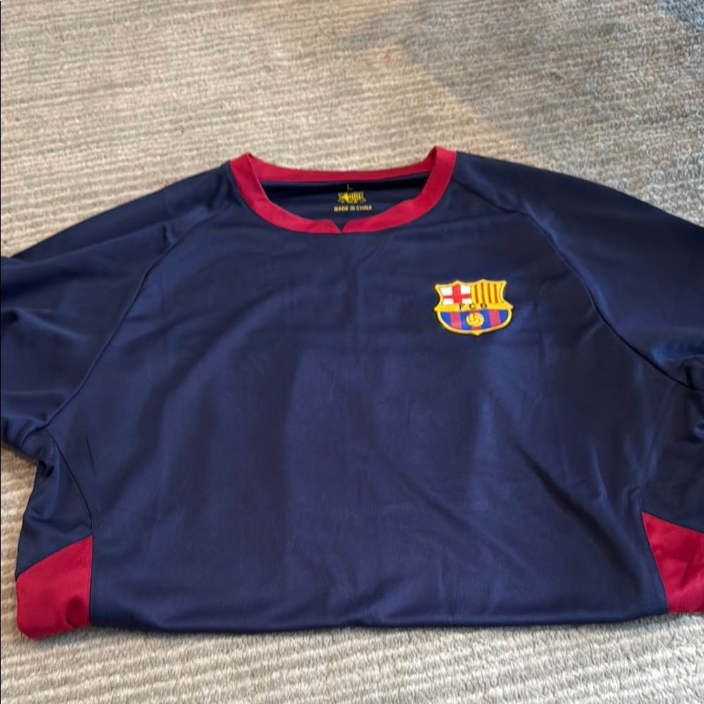 FC Barcelona Jersey knit shirt, Men’s size L